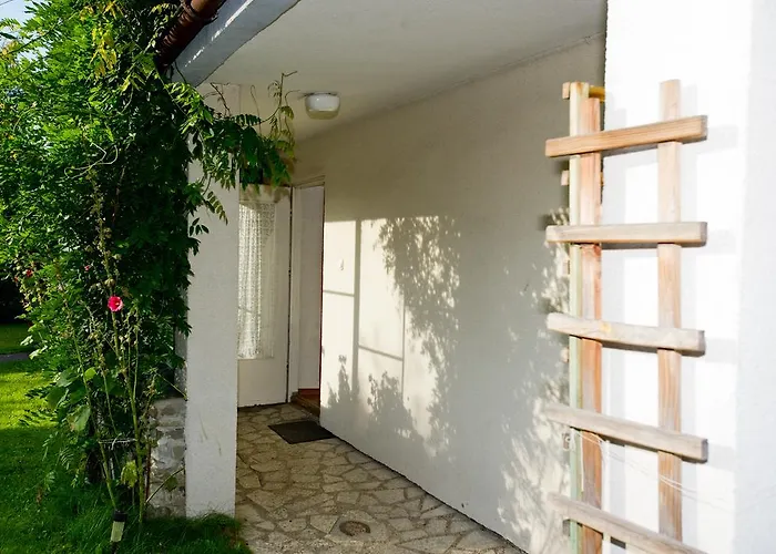 Pokoje Goscinne Mazur שצ'צ'ירק