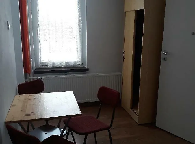 Pokoje Goscinne Mazur שצ'צ'ירק